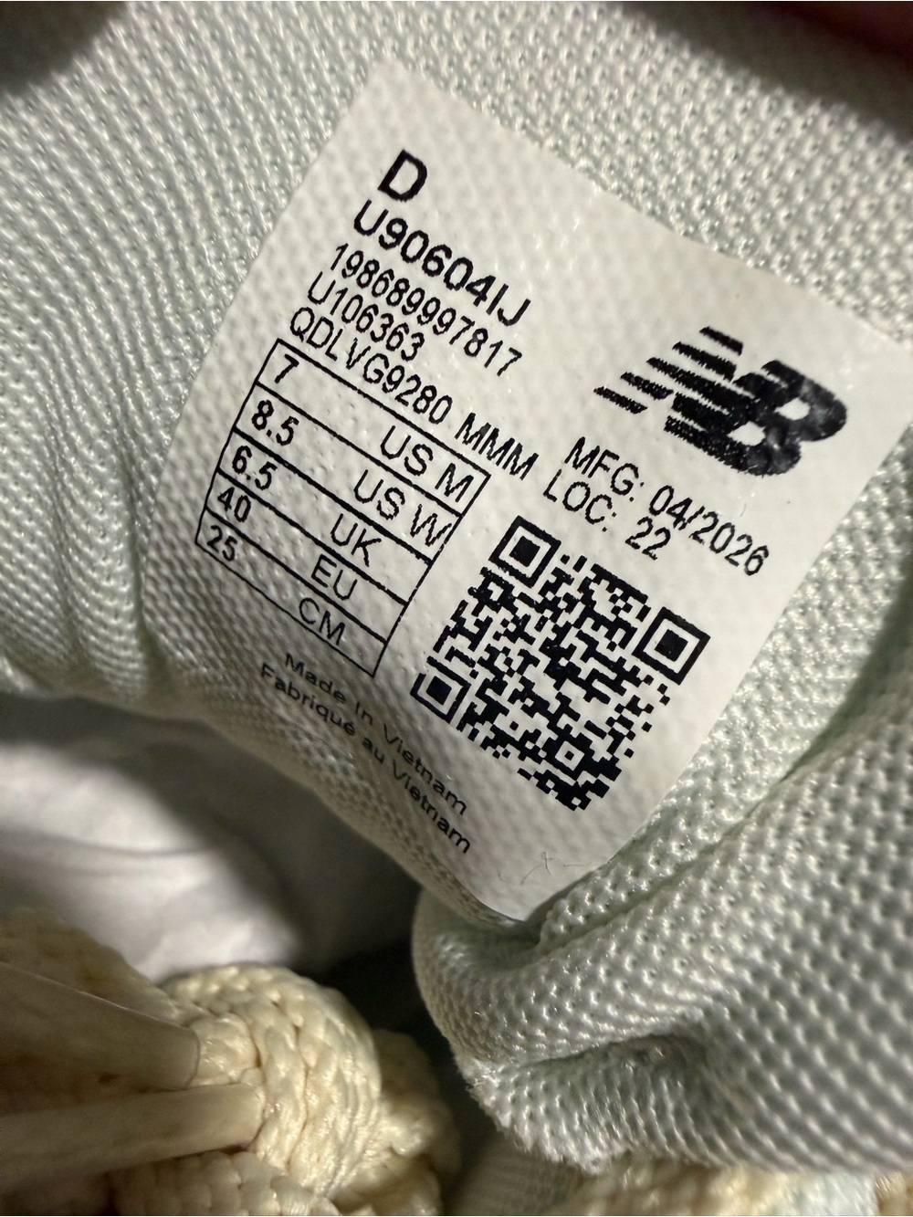New Balance 9060 ‘Beige White’ - Picture 8 of 8